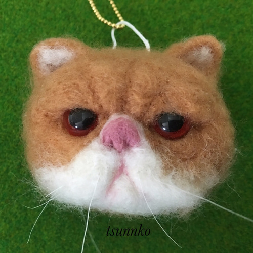 ブサカワ猫のキーホルダー 羊毛フェルト tsunnko 通販 3847137｜Creema