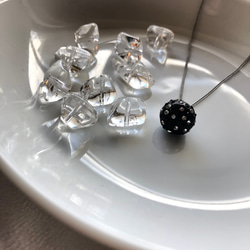 【SWAROVSKI】ブラック×ボール 1枚目の画像