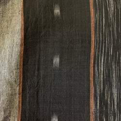 裾バックギャザー手織り綿ガウチョパンツ　前シンプルで後ろ個性的に楽しめる後ろ美人パンツ　黒グレイ絣茶ライン 9枚目の画像