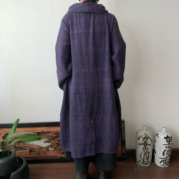 フード風襟の手織り綿バルーンコート　この秋冬、嵐山のお店で一番人気で裾切り替えもキュートなコート　紫絣 9枚目の画像