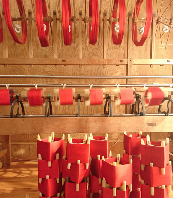手織り博多織　帯「玉手箱2」赤と黒の個性的な柄のおしゃれ帯 8枚目の画像