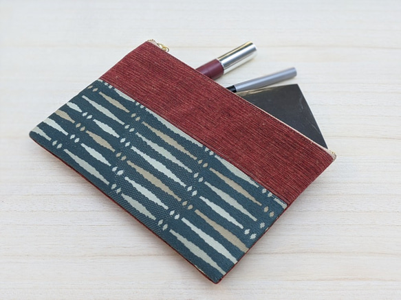 手織り博多織「平袋・ポーチ」シルク100％の手織りの帯地を使って作った小物入れ 2枚目の画像