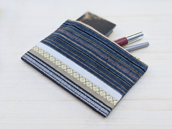 手織り博多織「平袋・ポーチ」シルク100％の手織りの帯地を使った小物入れ 2枚目の画像