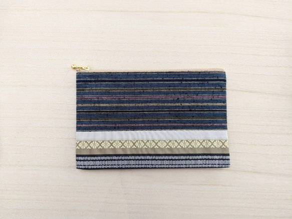 手織り博多織「平袋・ポーチ」シルク100％の手織りの帯地を使った小物入れ 3枚目の画像