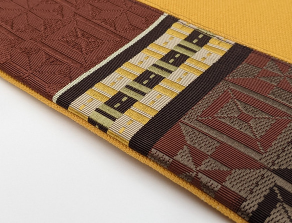 手織り博多織「平袋・ポーチ」シルク100％の手織りの帯地を使って作った小物入れ 7枚目の画像