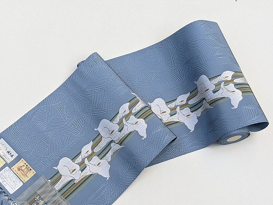 手織り帯「ナイルの百合」絹100％の伝統工芸　日常から観劇、ちょっとしたパーティーまで締められる帯