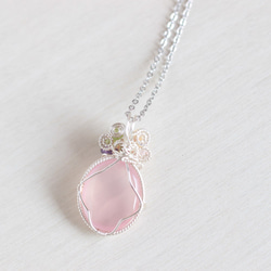 Rose Quartz necklace 第4張的照片