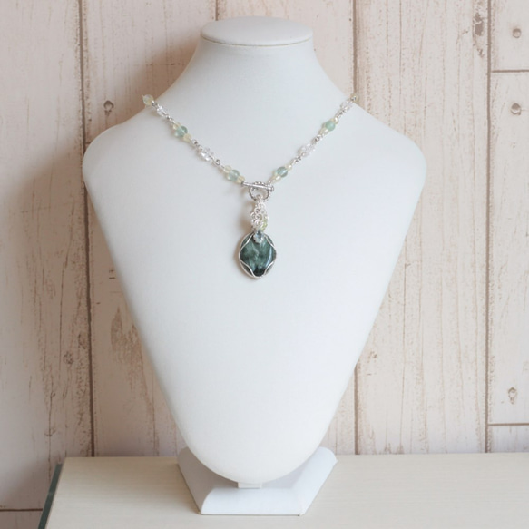 Seraphinite & Blue-Topaz necklace 第6張的照片