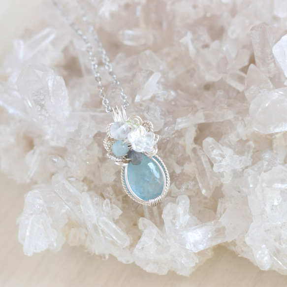 Aquamarine necklace 第1張的照片