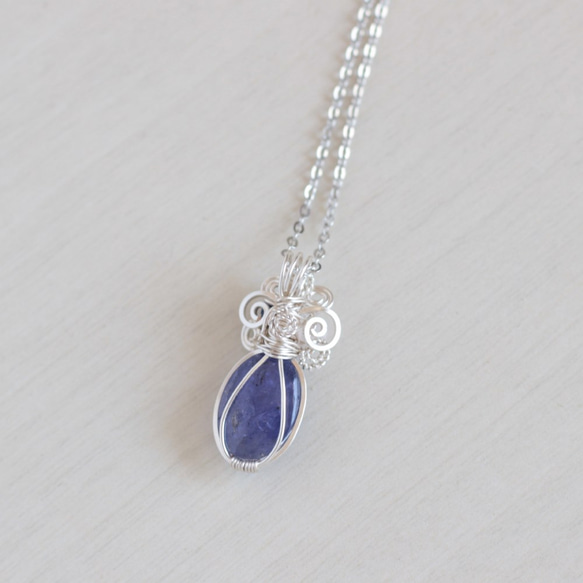 Tanzanite necklace 第4張的照片