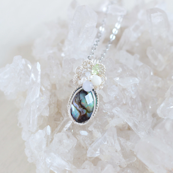 Abalone-Quartz necklace 第1張的照片