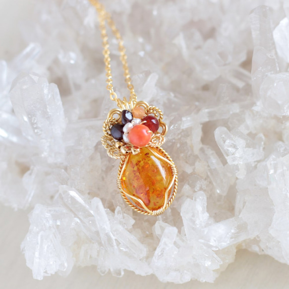 Amber necklace 第1張的照片