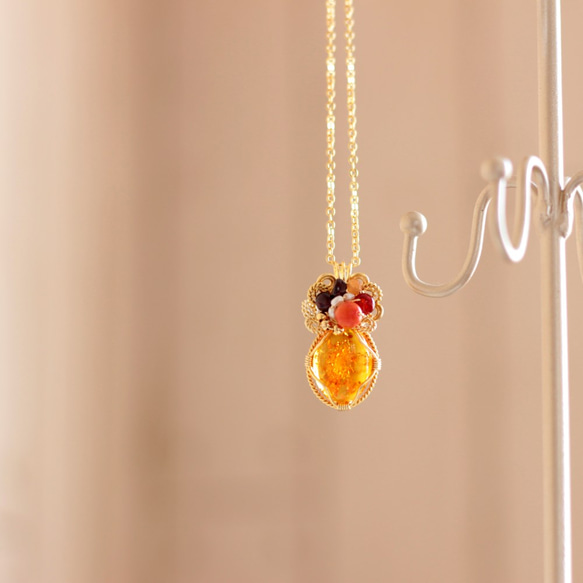 Amber necklace 第5張的照片