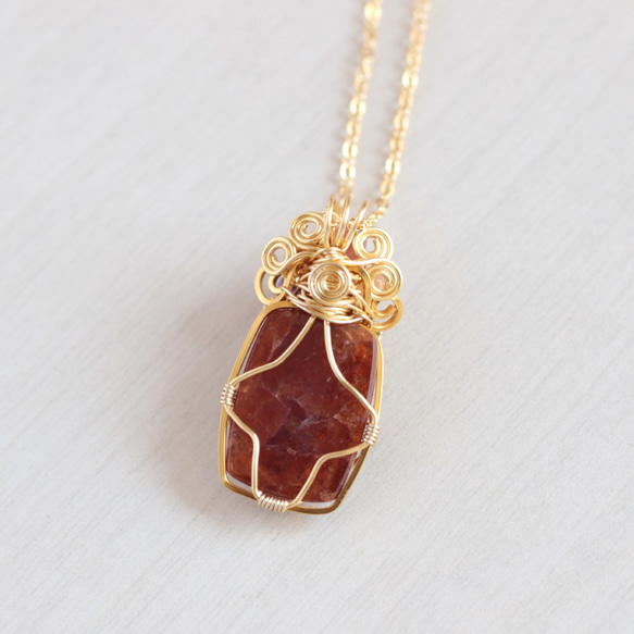 Grossular-garnet necklace 第5張的照片