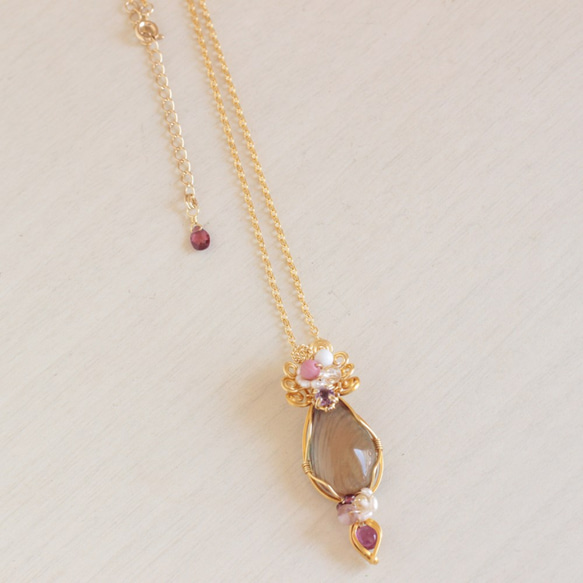 Andesine necklace 第2張的照片
