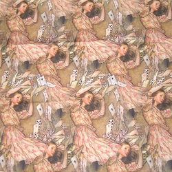 メール便OK 不思議の国のアリス アーサーラッカム アリスとトランプ柄 プリント生地 布地 ファブリック 3枚目の画像