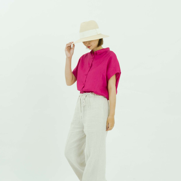 ［フレンチスリーブ・襟付きシャツ］リネン 赤紫色 2枚目の画像