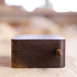 木のバターケース(ウォールナット材・バターナイフ付き) 6枚目の画像