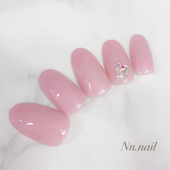 男ウケ抜群♡ くすみピンク ぷっくり キラキラビジューネイル ネイル