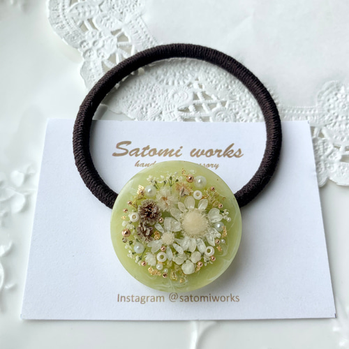 ❇︎フラワーブーケのヘアゴム❇︎ ボタニカル ポニーフック パール