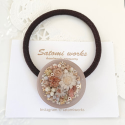 【1055】かすみ草ブーケ パープル　レジンヘアゴム 1055】かすみ草ブーケ パープル レジンヘアゴム - メルカリ