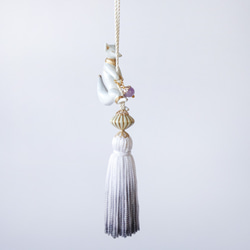【特集掲載】12ヵ月の誕生石から選べる天然石 お守り提灯狐 きつねの帯飾り / 薄墨グラデーションタッセル 7枚目の画像