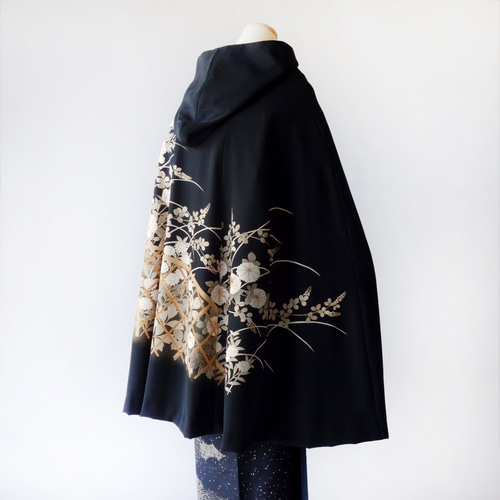 KIMONOマント フード付き 和洋兼用 竹垣花模様 着物リメイク 1点物