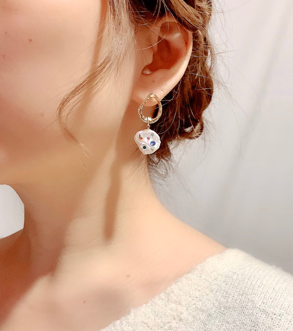 淡水パールカラフルビジューピアス ピアス（スタッド・一粒） CHIRUHA