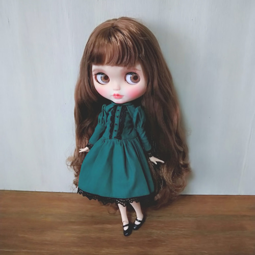 508.※ブライスアウトフィット※緑色のワンピース・黒のレース その他 