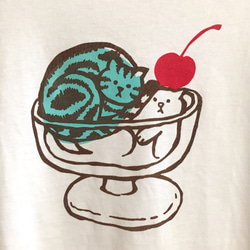 猫アイスクリーム Tシャツ 2枚目の画像