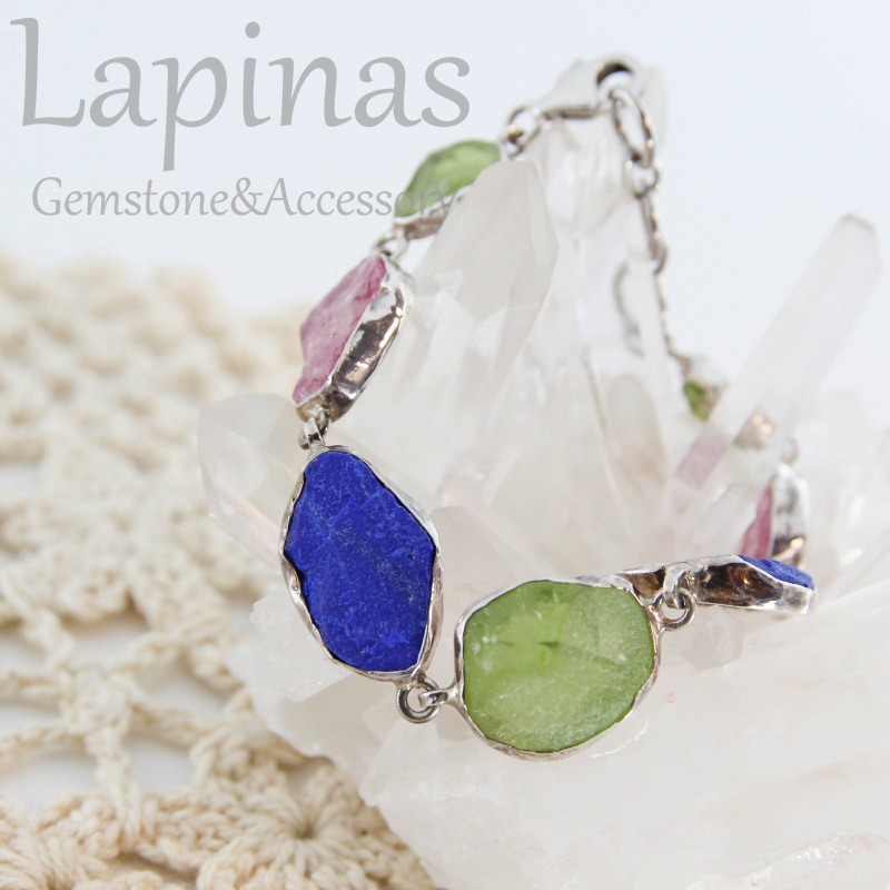 12月誕生石 ラピスラズリ・ピンクスピネル・ペリドットのブレスレット（B24）