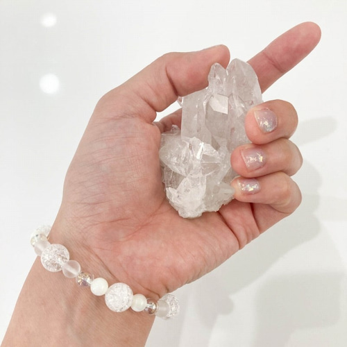 六花シリーズ 雪の結晶ブレスレット 水晶 フロスト水晶 マザーパール 