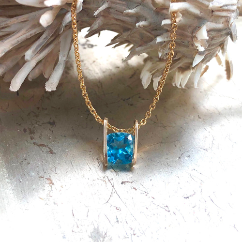 ☆blue様専用 ブルートパーズ サファイア ペンダントトップワイヤー