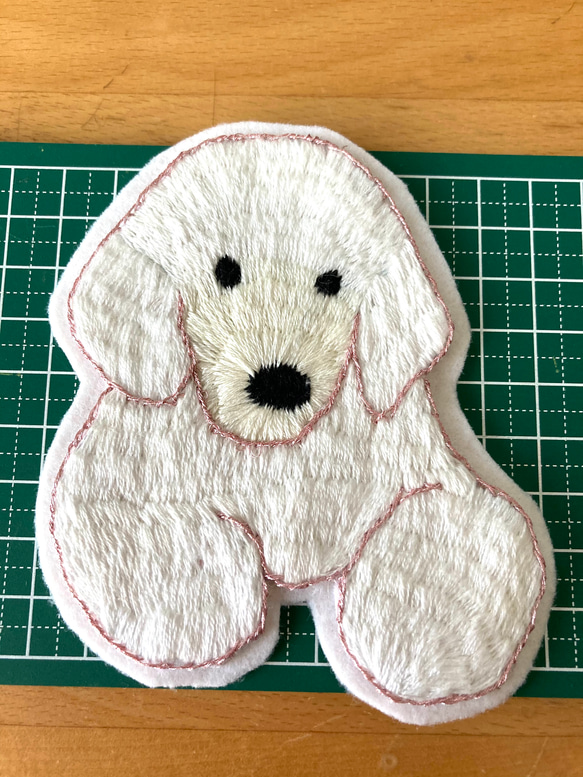 手縫い刺繍ワッペン❤️プードル 2枚目の画像