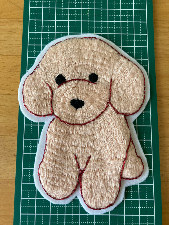 手縫い刺繍ワッペン❤️プードル 3枚目の画像