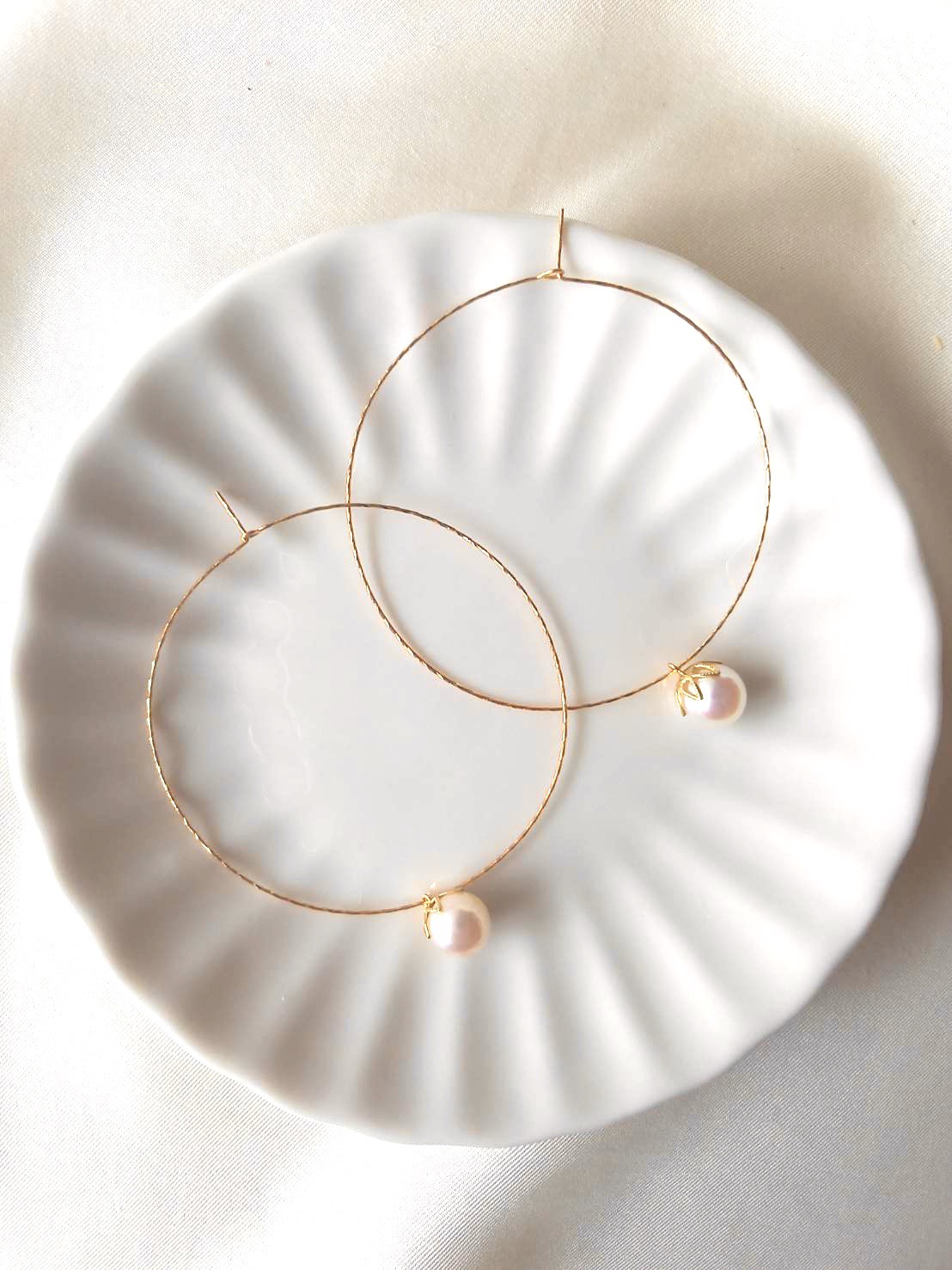 mili K18YG 宇和島アコヤパール Lotus Hoop Pierce L