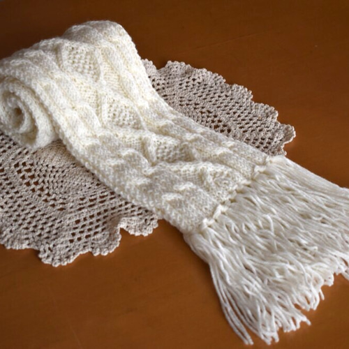 受注制作》メリノウール アラン模様の手編みマフラー オフホワイト