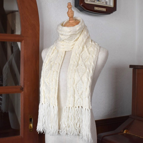 受注制作》メリノウール アラン模様の手編みマフラー オフホワイト