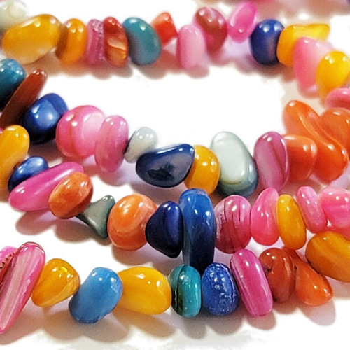 ④シェル さざれ ローズピンク 染色 注文 染色シェル貝 さざれ石(穴