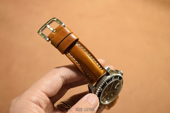 受注製作　新喜皮革コードバン　無双仕立て　時計ベルトオーダーメイド　手縫いの時計バンド 5枚目の画像