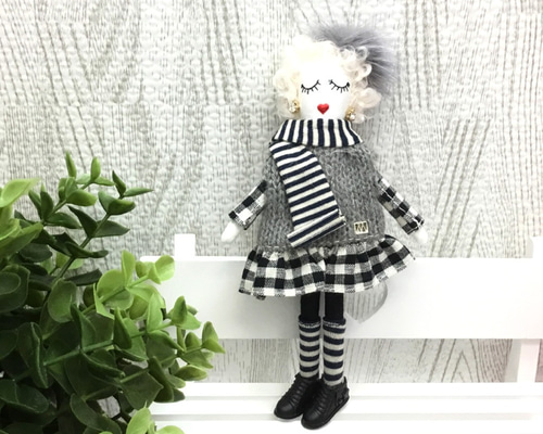 ペトラ【PETRA】ドールチャーム お人形チャーム レディチャーム バッグ