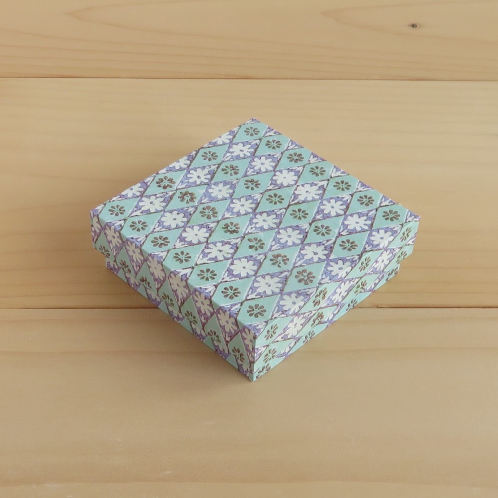 紙製小箱 正方形 ミニサイズ 小物入れ フタ付 その他雑貨 carta