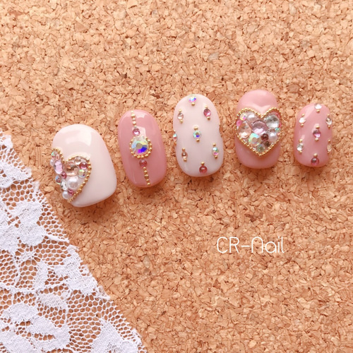 ストーン埋め尽くしハートネイル | ジェルネイルチップ ネイルチップ