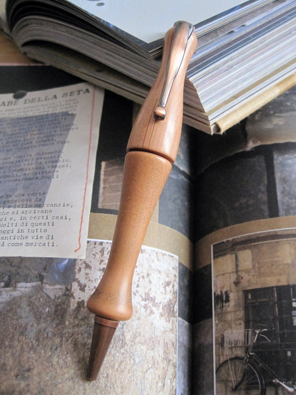 イタリア木工職人の木のボールペン【洋梨】Olifante 2枚目の画像