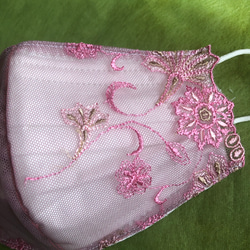 ラスト☆79 不織布マスクカバー　ピンク花刺繍チュールレース　肌面シルク100% 3枚目の画像