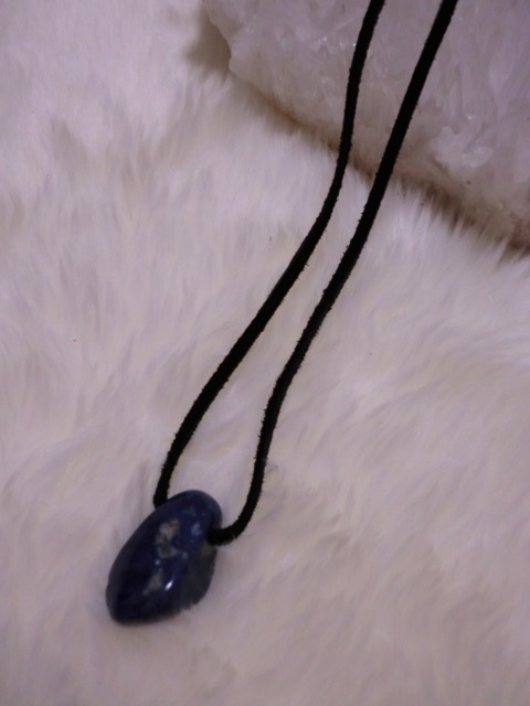 タンブルストーンネックレス ソーダライト