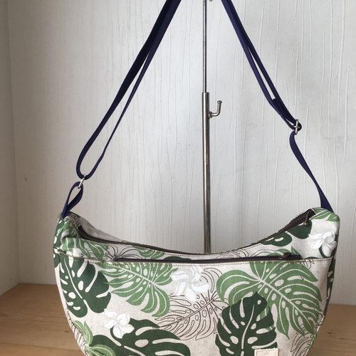 ハワイアン2wayショルダーバッグ Hana*Hana ショルダーバッグ Hana  