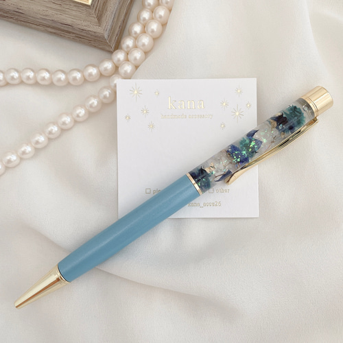 ボールペン　ハーバリウム　水色　紺色　紫　緑　パール　友達　上司　プレゼント ボールペンハーバリウム水色紺色紫緑パール友達上司プレゼント