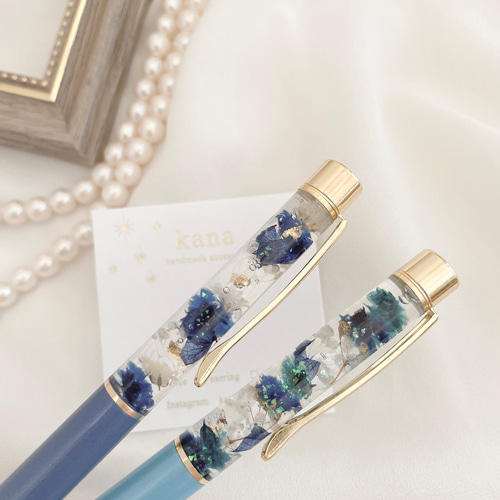 名入れ可能♡エメラルドグリーンのハーバリウムボールペン 青 誕生日