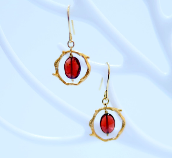 Valhalla garnet pierced earrings P0107 第4張的照片